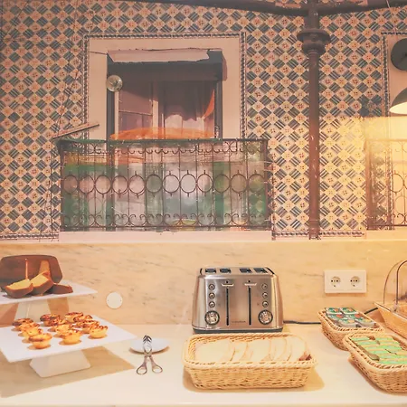 Mouraria Hotel