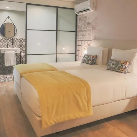 Mouraria Hotell 2*