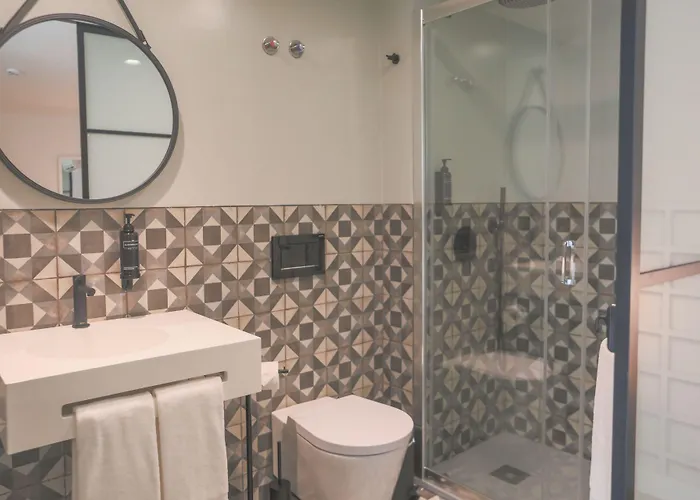 Mouraria 2* ליסבון